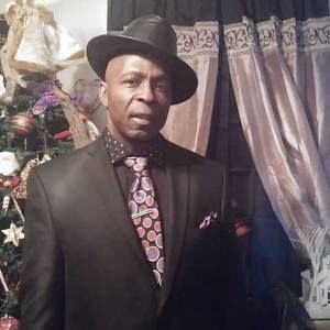 Meet your Posher, Charles